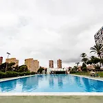 Modern With And View 아파트 베니돔